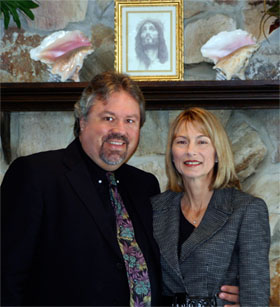 Mark (right) and Judy Hawks (left) make up the writing and marketing team, JM Hawks.